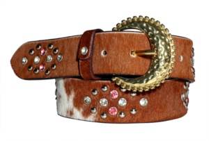 Ceinture en cuir artisanale de qualité supérieure avec design en cuir de vachette à poils apparents et boucle en acier robuste - Product Image 5