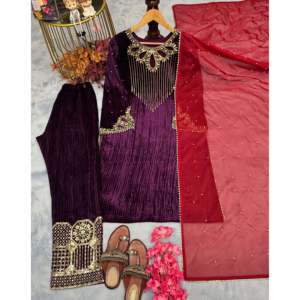 Ensemble de costume de soirée taille XL avec broderie et travail de séquence - Product Image 1