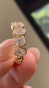 Bague éternelle en moissanite taille ovale, argent 925 plaqué or, bijou original pour cadeau de mariage ou d'anniversaire - Product Image 4