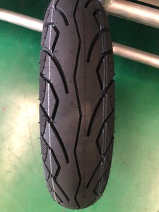 Venta caliente Safeway 90/90-14 Neumáticos para patinete Neumático sin cámara de caucho natural de alta calidad Nueva condición para motocicletas - Product Image 6