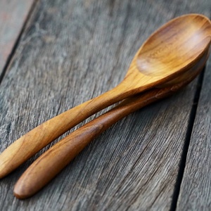 Cuillère en bois d'acacia faite à la main, manche long, finition miroir, écologique, haute qualité, design moderne, pour fêtes, vente en gros, Inde, 10 ml - Product Image 6