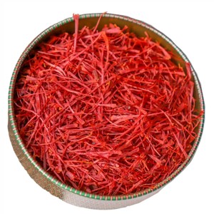 หญ้าฝรั่นแคชเมียร์แท้ 100% เกรดพรีเมียม สีแดง คัดสรรด้วยมือจากอินเดีย สำหรับทำอาหาร ชา และของหวาน - Product Image 4