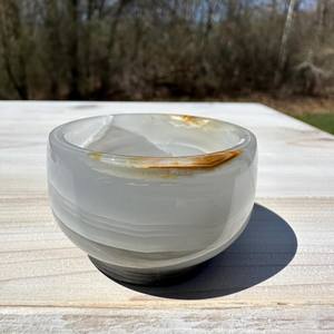 Cuenco de diseño de piedra pulida, accesorio de mármol natural, centro de mesa de ónix hecho a mano, piedra de lujo de alta gama, precio al por mayor - Product Image 1