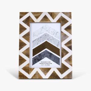 Premium Handmade Resin Photo <b>Frame</b> 4x6 | Luxury Tabletop <b>Picture</b> <b>Frame</b> | Home Decor & Gift Item - Product Image 1