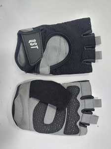Gants de musculation respirants et légers en polyester à demi-doigts avec lacets pour le cyclisme et les sports de plein air - Product Image 6