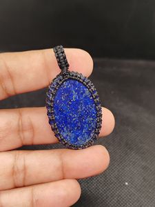 Collier en macramé tendance avec pierre ovale en lapis-lazuli, collier en pierre de lapis-lazuli sur cordon - Product Image 3