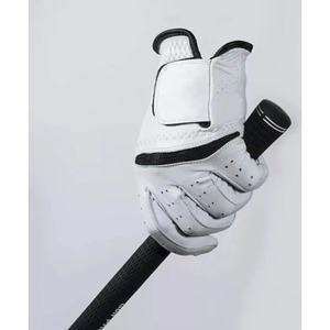Gants de golf en cuir Cabretta souple, sensation de luxe premium, antidérapants, anti-humidité, doux et confortables, blancs pour adultes, pour le sport - Product Image 3