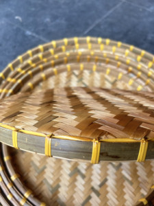 Juego de 6 bandejas de bambú ahumado de Vietnam, redondas, naturales, hechas a mano, para servir, al por mayor - Product Image 6
