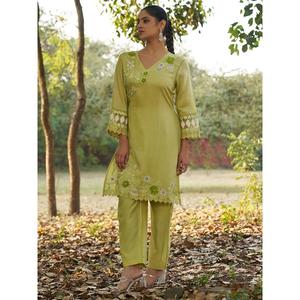 Kurta de Algodón Puro con Bordado Floral para Mujer, con Pantalones, Corte Regular, Ropa Étnica para Uso Diario y Festivo, Venta al Por Mayor - Product Image 1