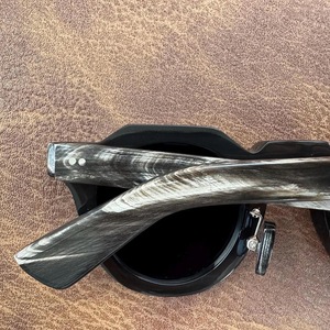 Nuevas Monturas de Gafas de Sol Ópticas de Cuerno de Búfalo Ecológicas y Naturales de ILAHI, Hechas a Mano, Modernas, Estilo Feng Shui, Forma Cuadrada, Love Angel - Product Image 3