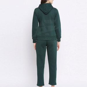 Survêtement pour femme style minimaliste en tissu léger à grammage élevé, confortable et tendance - Product Image 2
