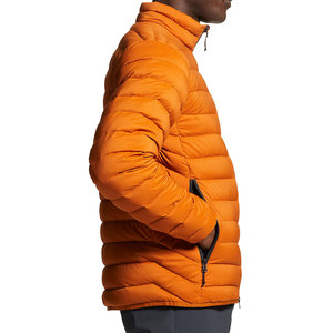 Chaqueta de invierno acolchada de alta calidez con interior transpirable y un estilo moderno para uso en exteriores. - Product Image 3