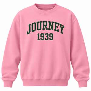 เสื้อสเวตเชิ้ตคอกลมสีชมพูแบบกำหนดเอง Journey 1939 พิมพ์ลายกราฟิก ผ้าฟลีซ แบบสวมหัว ยูนิเซ็กส์ สตรีทแวร์ลำลอง - Product Image 1