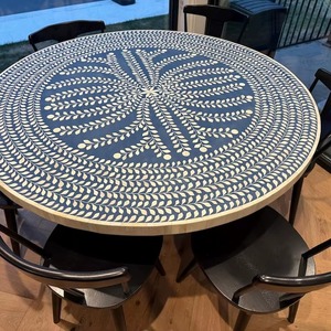 Premium Quality Round Bone Inlay Ornaments Resin with Floral Design for Living Room Hotel and Home Available At Best Price - Product Image 3