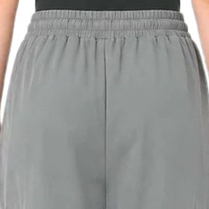 Pantalon cargo gris pour femme, taille haute, cordon de serrage, coupe ample, avec poches latérales, revers élastiques, décontracté, pour tous les jours - Product Image 4