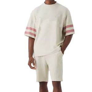 Ensemble short et t-shirt homme surdimensionné personnalisé pour l'été – Qualité supérieure, imprimé par transfert thermique, respirant et séchage rapide - Product Image 1