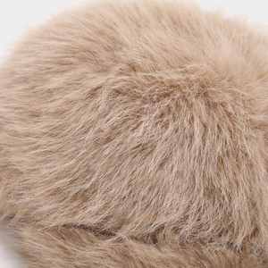 Casquette de baseball chaude en fausse fourrure de renard épaisse de couleur unie pour l'hiver, casquette de baseball en peluche tendance pour femmes - Product Image 6