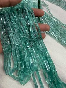 Perles en émeraude nigériane facettées en forme de tube, 8-20 mm, 17 pouces de long, pierres précieuses naturelles pour la création de bijoux, prix de gros. - Product Image 1