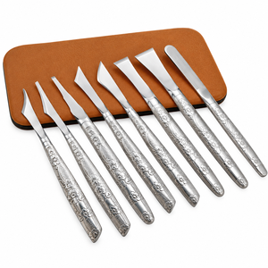 Ensemble de 8 couteaux à découper et à tailler le cuir en acier inoxydable avec étui de protection ZETOMEDPRO - Product Image 1