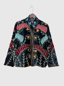 Veste en velours à col mandarin brodée à la main avec des motifs floraux, manches longues, blazer pour femme adulte, style élégant pour l'automne - Product Image 1