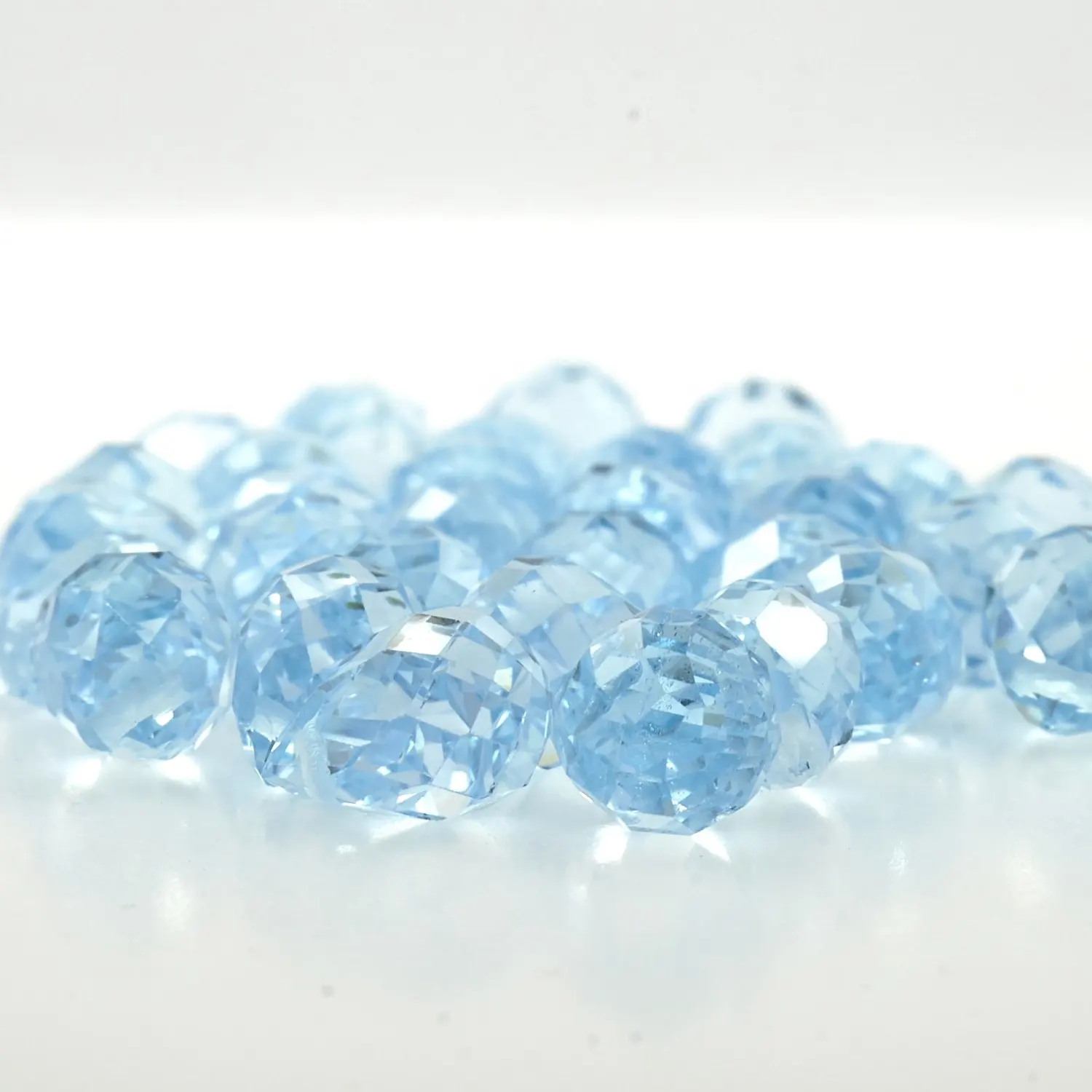 Doğal Sky Blue Topaz taş gözyaşı şekli sale Briolette kesim gevşek taş cilalı boncuk satılık 5mm 7mm