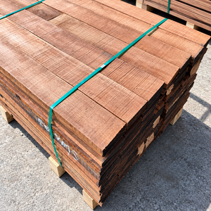 Bois massif de meranti rouge foncé, lambris stratifiés, haute résistance, matériau de construction durable - Product Image 1