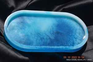 Elegante Bandeja de Resina para Servir, Decoración para Comedor, Realza el Estilo de Servir con una Superficie Artística Brillante - Product Image 2