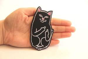 Grandes écussons brodés faits main pour le dos de veste, à thermocoller, motif dragon avec points de broderie, fabriqués par Triotake Industry - Product Image 4