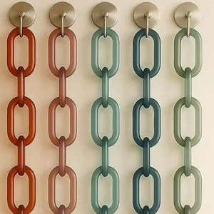 Cadenas de resina personalizables de gran tamaño y colores claros, disponibles en varios colores. - Product Image 2