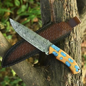 Couteau de chasse et de camping à lame fixe en acier Damas forgé à la main, manche en bois d'olivier et turquoise, lame pleine longueur, couteau personnalisé OEM/ODM - Product Image 3