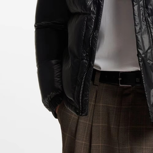 Chaqueta Acolchada con Capucha para Hombre, Negra, Resistente al Viento, Rellena de Plumón, Informal, de Invierno, Corte Regular, Cierre de Cremallera, Color Sólido, Gruesa - Product Image 6