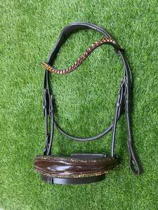 NIDA Equine - Brida de cuero enrollado de alta calidad para caballo con cristales, ceñidor y frontal con acolchado blanco, equipo para caballo COB-FULL - Product Image 5