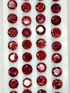 Pierre précieuse grenat de qualité supérieure, taille brillant ronde, pierre naturelle à facettes, grenat du Mozambique pour la vente en gros de bijoux - Product Image 4