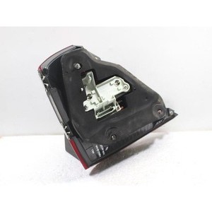 ไฟท้ายขวามือสองสำหรับรถ S-class รุ่น A2218200264 - Product Image 6