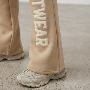 Drawstring Flare Sweatpants Custom Logo Embroidery Flare <b>Fleece</b> Trouser 450gsm <b>Fleece</b> Drawstring Waist Flare Sweat Pants - Product Image 3
