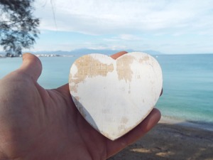 Premium Heart Shape <b>White</b> Wooden <b>Coaster</b> For Romantic Decor Table Protection And Gifting Purpose Table Mat Pads From India - Product Image 3