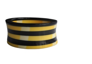 Bracelet jonc élégant multicolore en acrylique, bijou fantaisie audacieux en résine pour femmes et adolescentes, modèle inspiré de l'ange et de la nature - Product Image 6