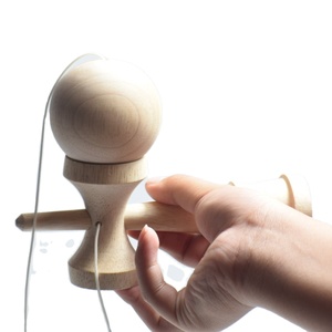 Kendama ของเล่นสร้างสมดุลแบบมืออาชีพของเล่น kendama จากไม้เวียดนามเหมาะสำหรับผู้ที่ชื่นชอบเกมกลางแจ้ง - Product Image 1