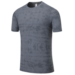 เสื้อยืดผ้าถักโพลีเอสเตอร์/คอตตอนพิมพ์ลายตามสั่งสำหรับผู้ชายและผู้หญิง บริการ OEM/ODM พร้อมโลโก้เปล่าและคุณสมบัติเป็นมิตรกับสิ่งแวดล้อม - Product Image 1