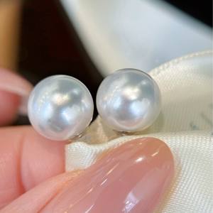 Boucles d'oreilles en perles d'eau douce naturelles avec crochet d'oreille en chanvre dégradé de 4 à 10 mm légèrement imparfaites en argent 925 parfaitement assorties - Product Image 2