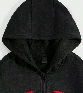 Sudadera con capucha Cyber Y2K para hombre, con cremallera, estampado gráfico de cruz gótica, detalle de estrella roja en la manga, estilo urbano, corte holgado, tejido grueso - Product Image 3