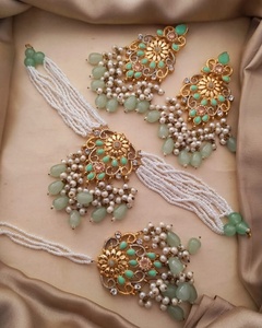 Juego de Joyería de Acero Inoxidable Chapado en Oro de 3 Piezas de Primera Calidad para Mujer, Venta al por Mayor, Ideal para Bodas y Fiestas - Product Image 4