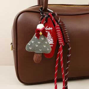 Mới Đến Giáng Sinh Phong Cách Cảm Thấy Dệt Kim Hat Túi Quyến Rũ Keychain <span class=keywords><strong>Handmade</strong></span> Dệt Túi Quyến Rũ Cho Giáng Sinh Quà Tặng - Product Image 3