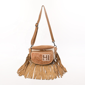 Bolso de Cintura de Cuero Repujado Estilo Boho, Bolso Cruzado de Viaje con Flecos de Gamuza - Product Image 1