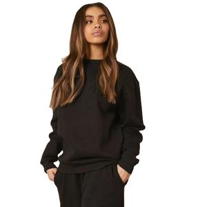 Qualité supérieure 300 GSM Fleece Femmes Noir Couleur Blank Crewneck Sweat Avec Logo Personnalisé Et Design - Product Image 1
