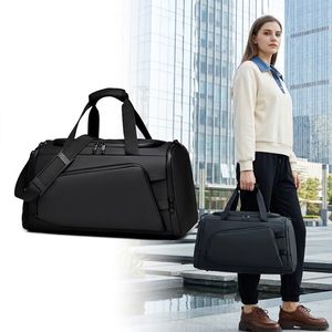 Sacs de sport et de voyage très demandés pour l'entraînement, le fitness et les activités de plein air - Product Image 6