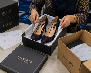 Chaussures de mariage de luxe pour femmes à talon aiguille, motif écossais, escarpins personnalisés à carreaux pour les acheteurs en gros, directement de l'usine - Product Image 6
