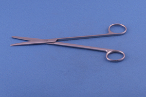 กรรไกรผ่าตัดแบบ Mayo-Stille ขนาด 17 ซม. ผลิตจากเหล็กกล้าไร้สนิมคุณภาพสูง ได้รับการรับรองมาตรฐาน CE ISO - Product Image 3