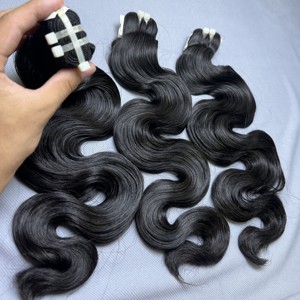 วิกผมลอนสำหรับต่อผมสีธรรมชาติแบบช่อผมลอนสำหรับต่อผมแบบคู่จัดแนวหนังกำพร้าตาม100% - Product Image 1