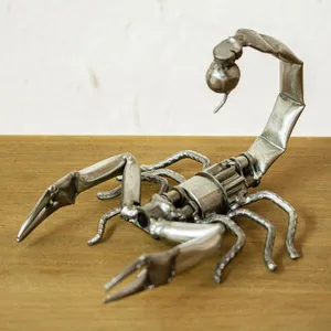 Figuras Decorativas Modernas de Aluminio Antiguo, Bañadas en Oro y Pulimentadas, para Importadores, Zahid Exports - Product Image 1